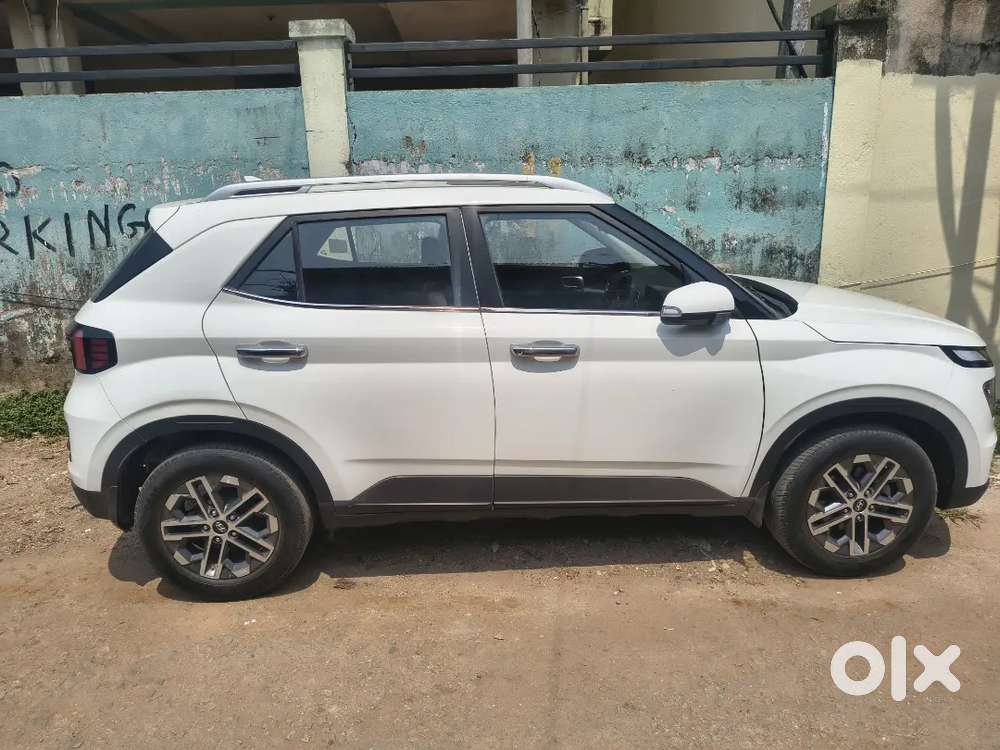 Hyundai Verna 2023 Petrol Manual
