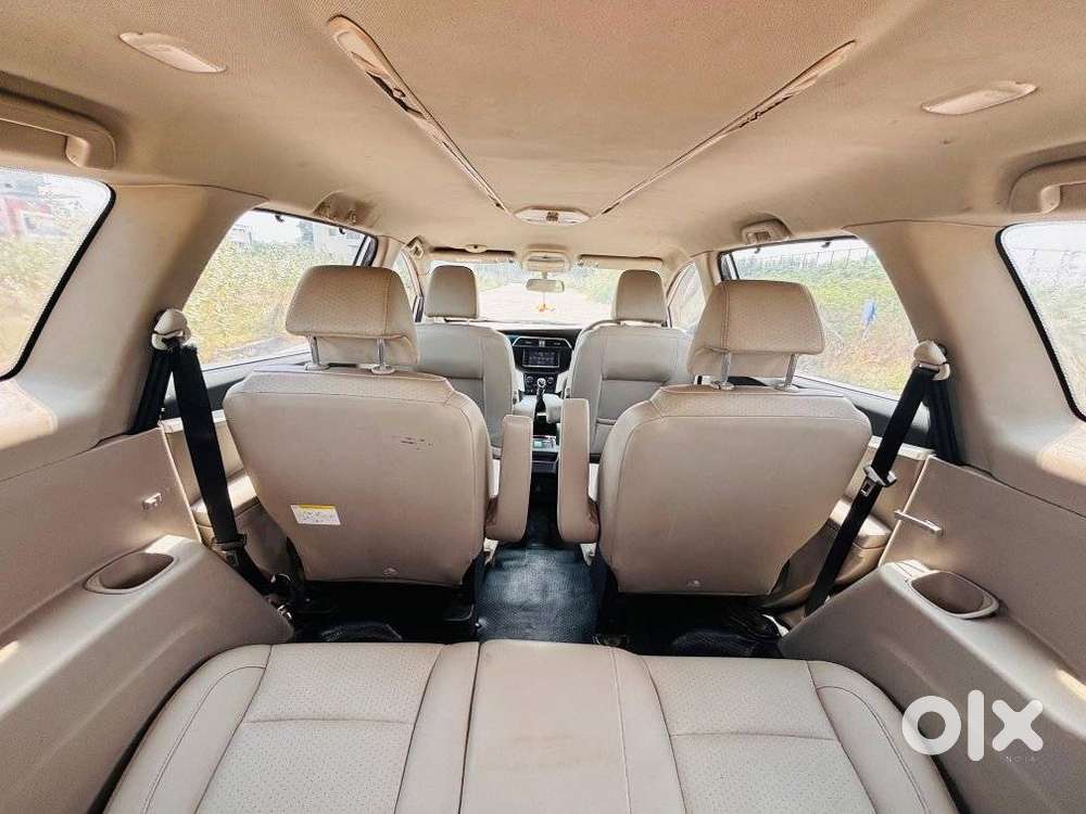 Mahindra Marazzo, 2018, Diesel