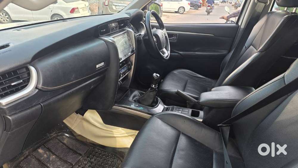 Toyota Fortuner 4x2 Mt 2.8 Diesel, 2022, Diesel