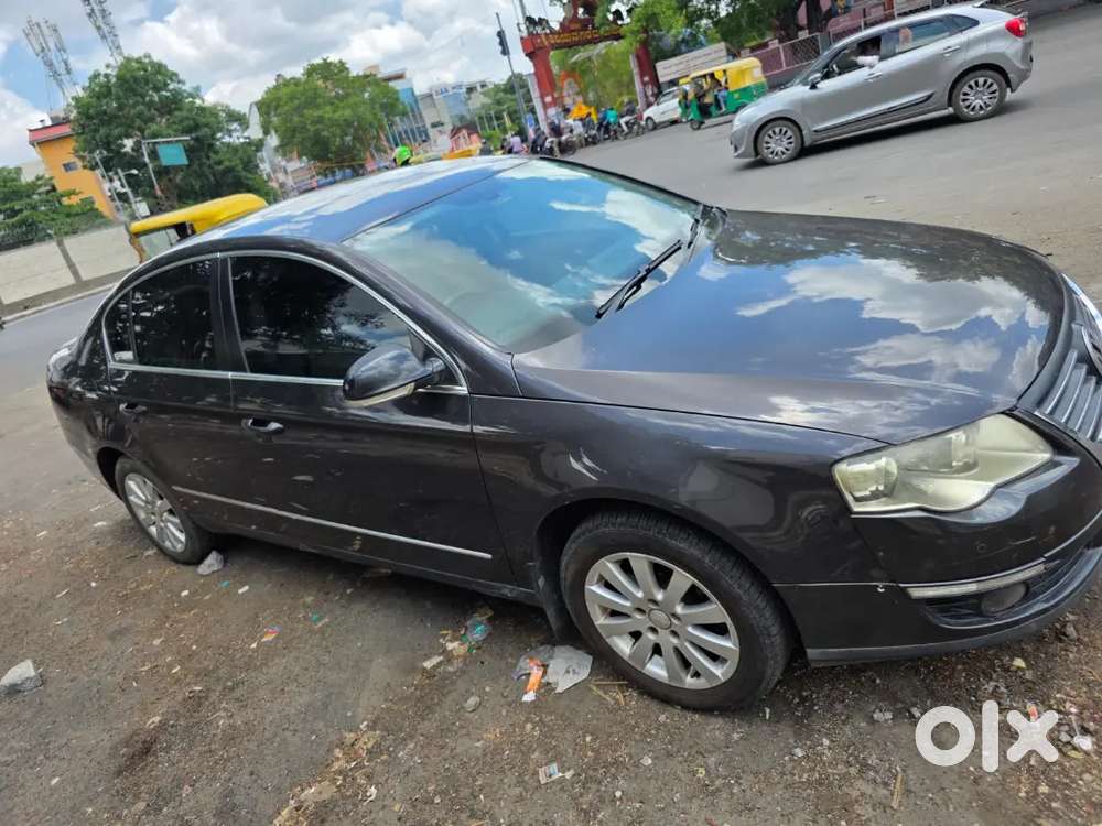 Volkswagen Passat 2010 Diesel 88000 Km Driven 1st Owner Insurance Fres