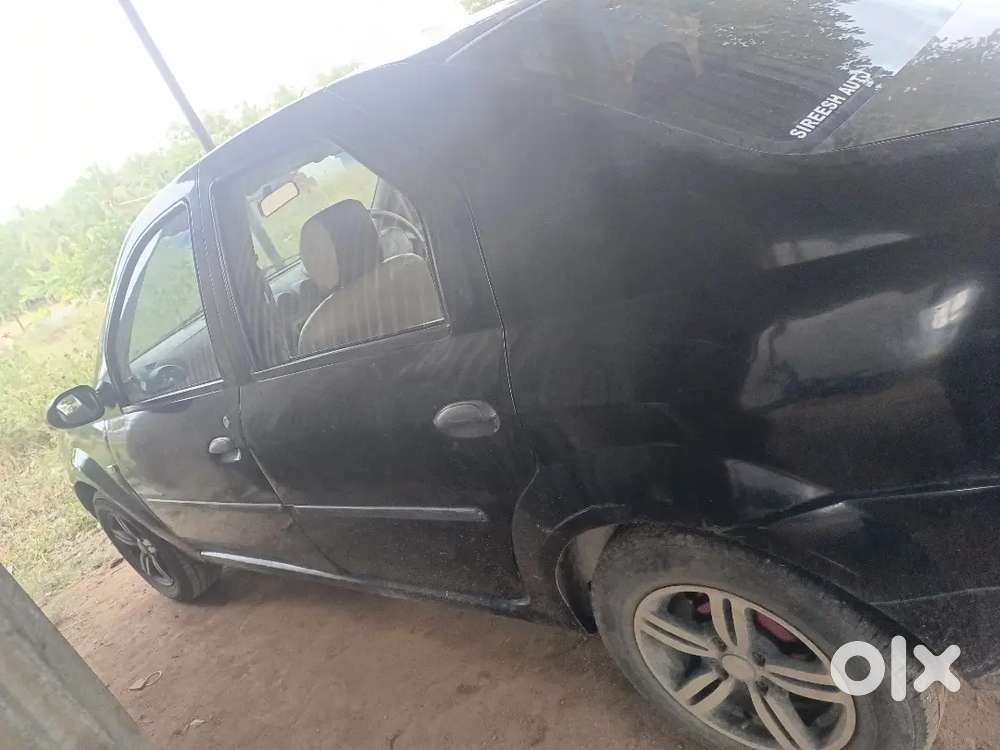 Mahindra Logan