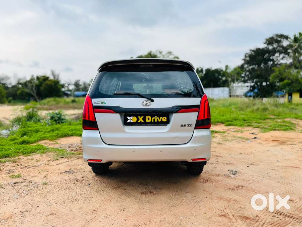 Toyota Innova 2.5 Vx 7 Str Bsiv, 2012, Diesel