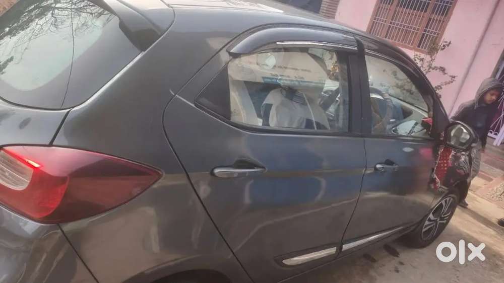 Tata Tiago 2023 Petrol 30000 Km Driven