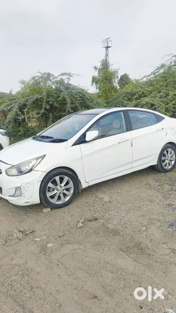 Hyundai Verna 2012 Suv