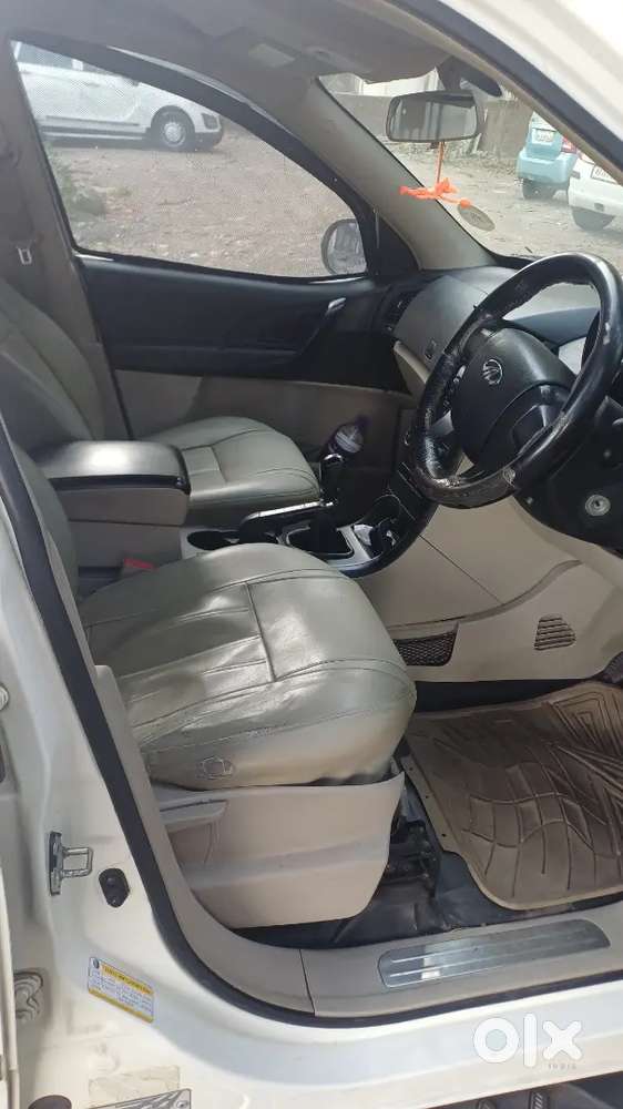 Mahindra Xuv500 2015 Diesel 175000 Km Driven