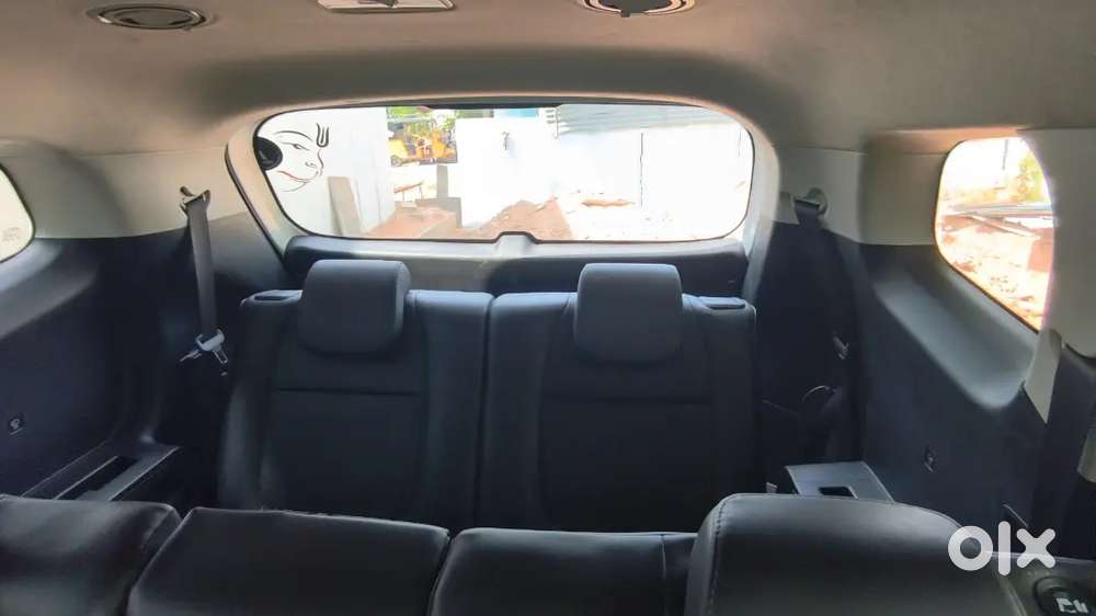 Kia Carens 2023 Petrol Well Maintained