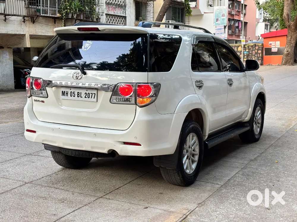 Toyota Fortuner 2012 4x2 Manual