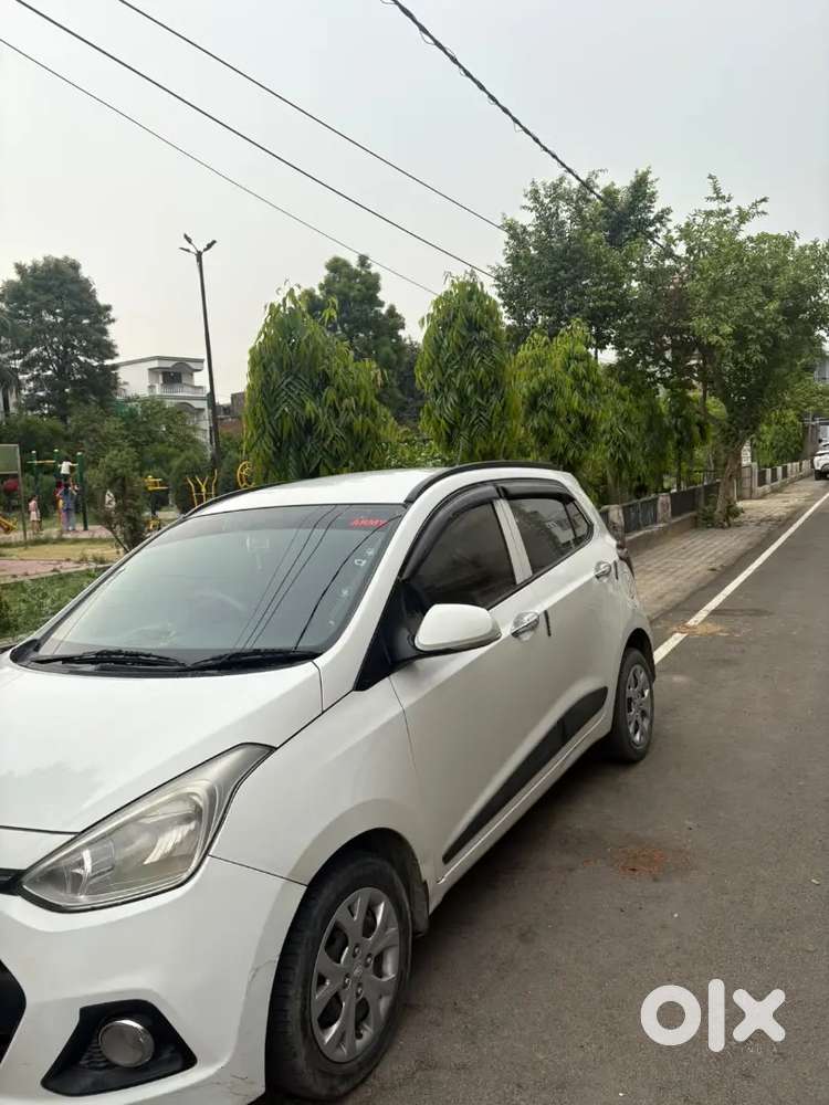 Hyundai Grand I10 U2 2014 Petrol Manual. Koi Kami Nhi Ha Gadi Ma