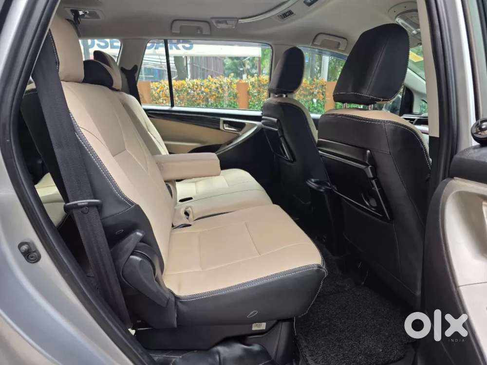 Toyota Innova Crysta [2020-ongoing] 2.4 Vx 8 Str, 2021, Diesel