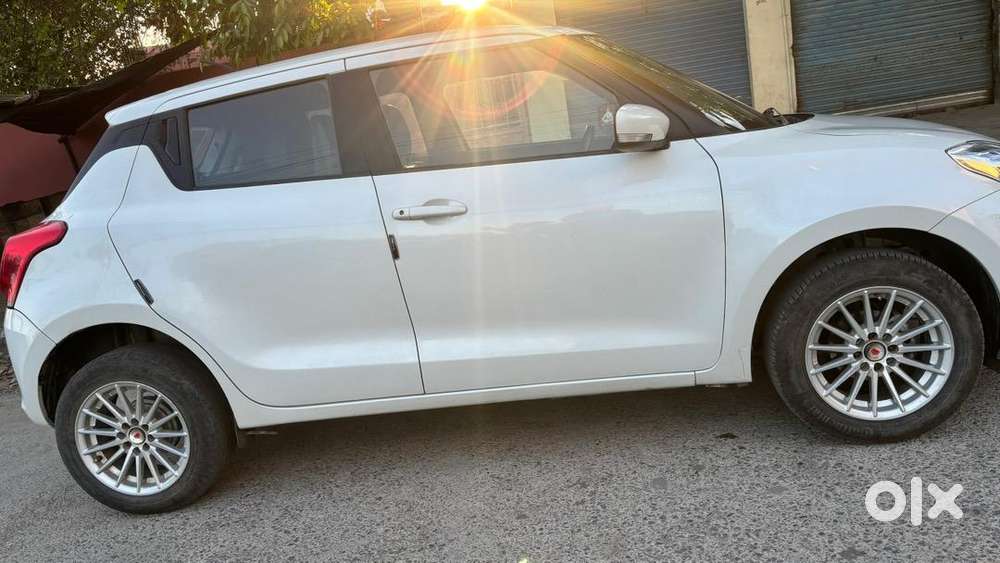 Maruti Suzuki Swift 2018 Petrol Well Maintained