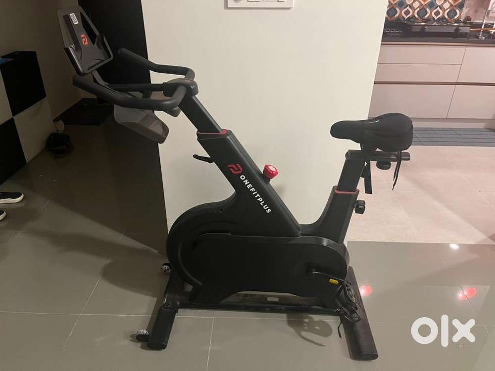 Fitplus best sale spin bike