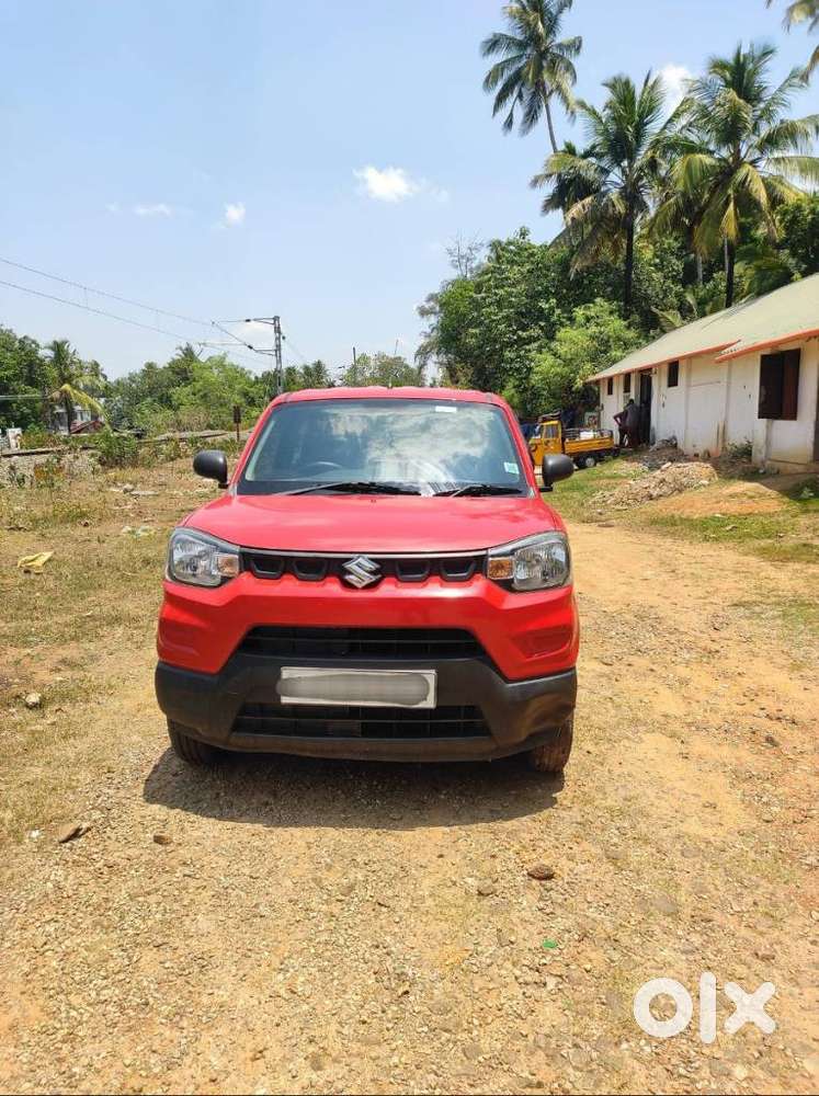 Maruti Suzuki S-presso Vxi, 2022, Petrol