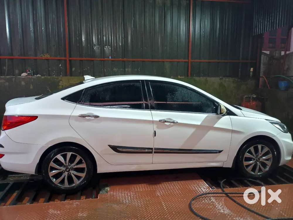 2014 Hyundai Verna Sx Crdi