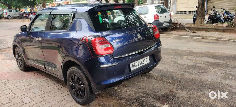 Maruti Suzuki Swift Vxi 1.2 Abs Bs-iv, 2018, Petrol