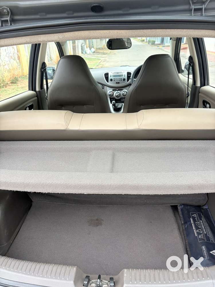 Hyundai I10 Sportz, 2015, Petrol
