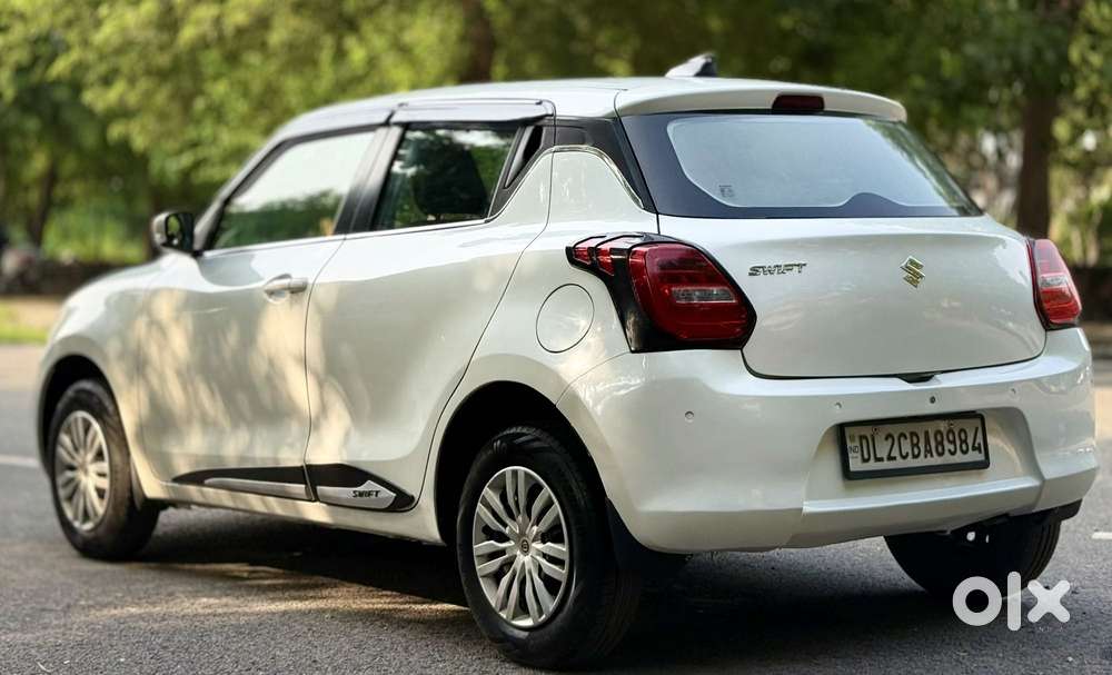 Maruti Suzuki Swift Vxi Ags, 2019, Cng & Hybrids