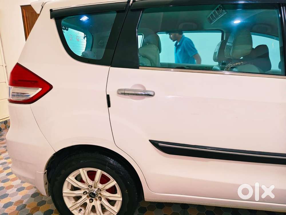 Maruti Ertiga Zxi 2017