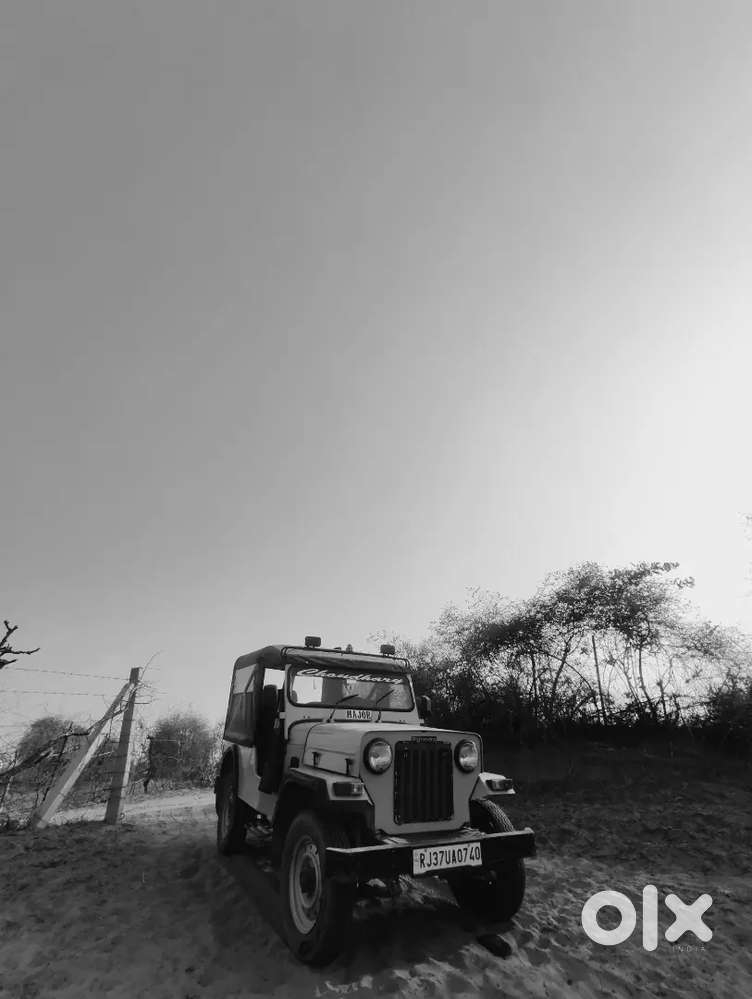 Good Condition Mahindra Di Jeep