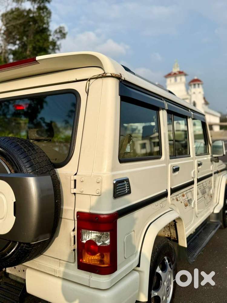 2018 Bolero Zlx Top Variant