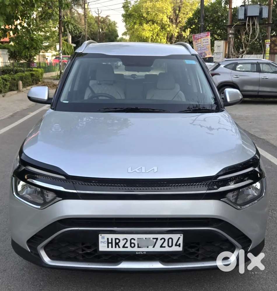 Kia Carens Dec 2022 Petrol