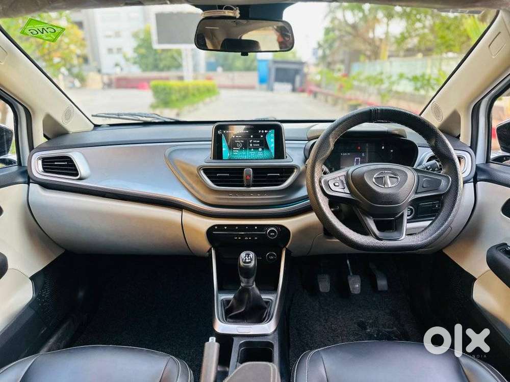 Tata Altroz Xz Icng, 2023, Petrol
