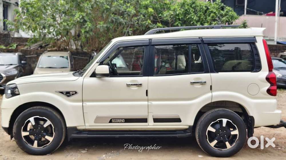 Mahindra Scorpio Classic 2.2 S 11 Mt 7 Str, 2023, Diesel