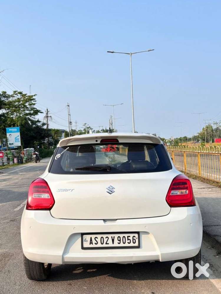 Maruti Suzuki Swift Vvt Zxi, 2019, Petrol