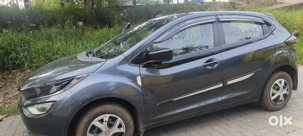 Tata Altroz 2021 Petrol 28000 Km Driven