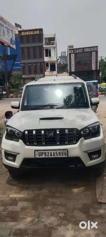 Mahindra Scorpio 2019 Diesel Manual