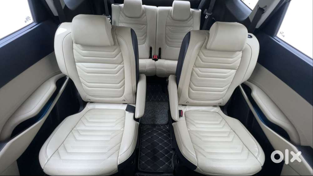 Kia Carens 1.5 Luxury Plus Turbo Dct 7 Str, 2023, Petrol