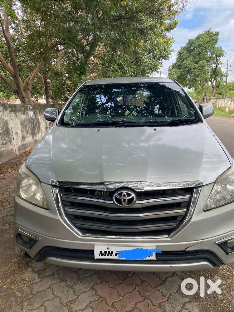Toyota Innova Diesel 2011