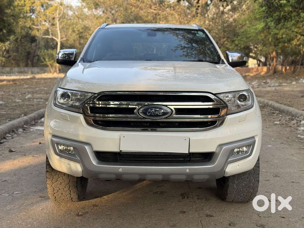Ford Endeavour 3.2 Titanium At 4x4, 2016, Diesel