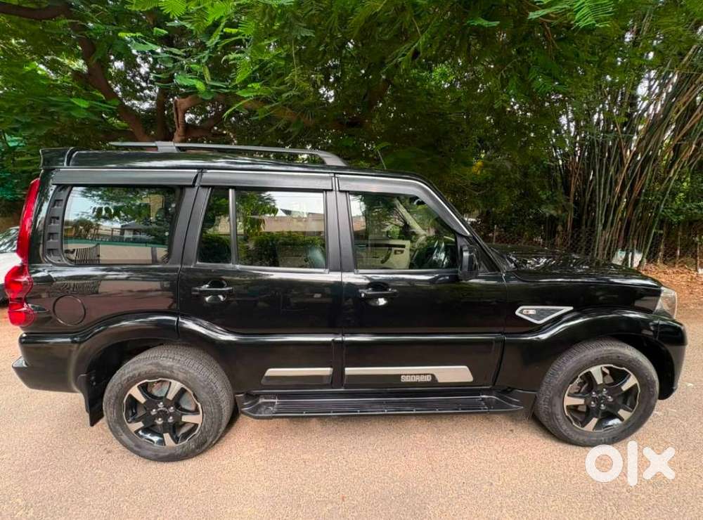 Mahindra Scorpio Classic 2.2 S 11 Mt 7 Str, 2024, Diesel