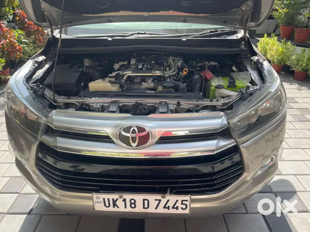 Toyota Innova Crysta 2017 Vx Mt
