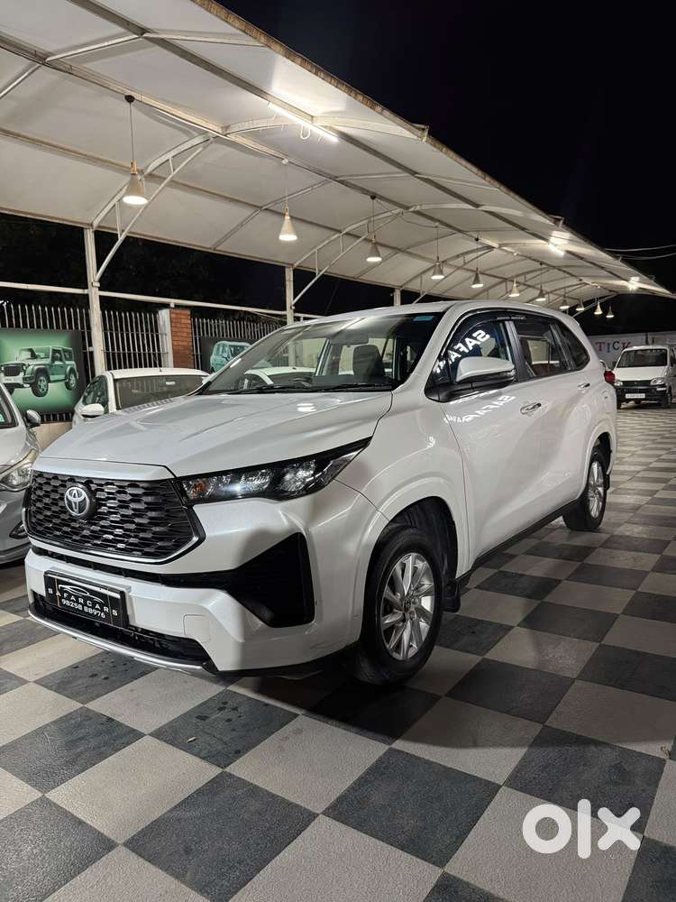Toyota Innova Hycross 2.0 Gx 7 Str, 2022, Diesel