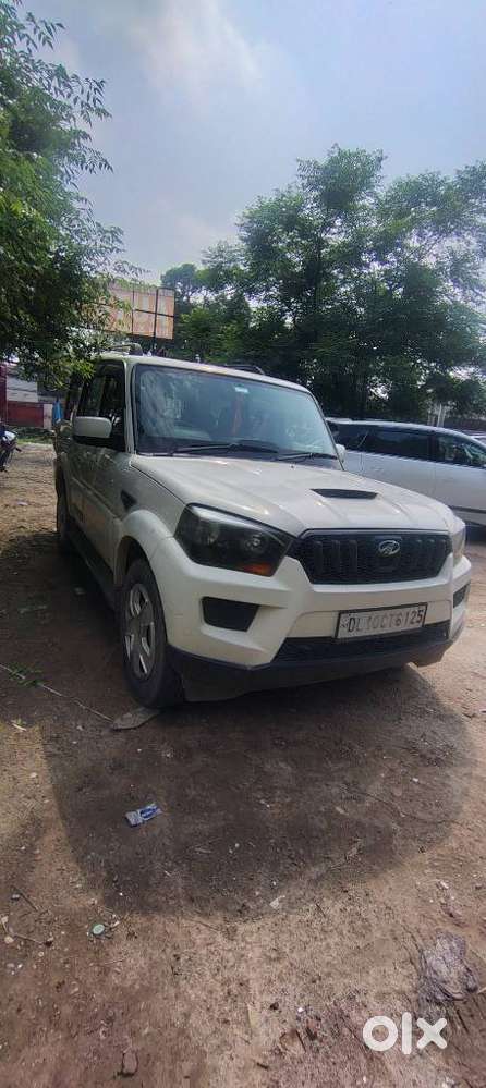 Mahindra Scorpio S6 Plus, 2016, Diesel