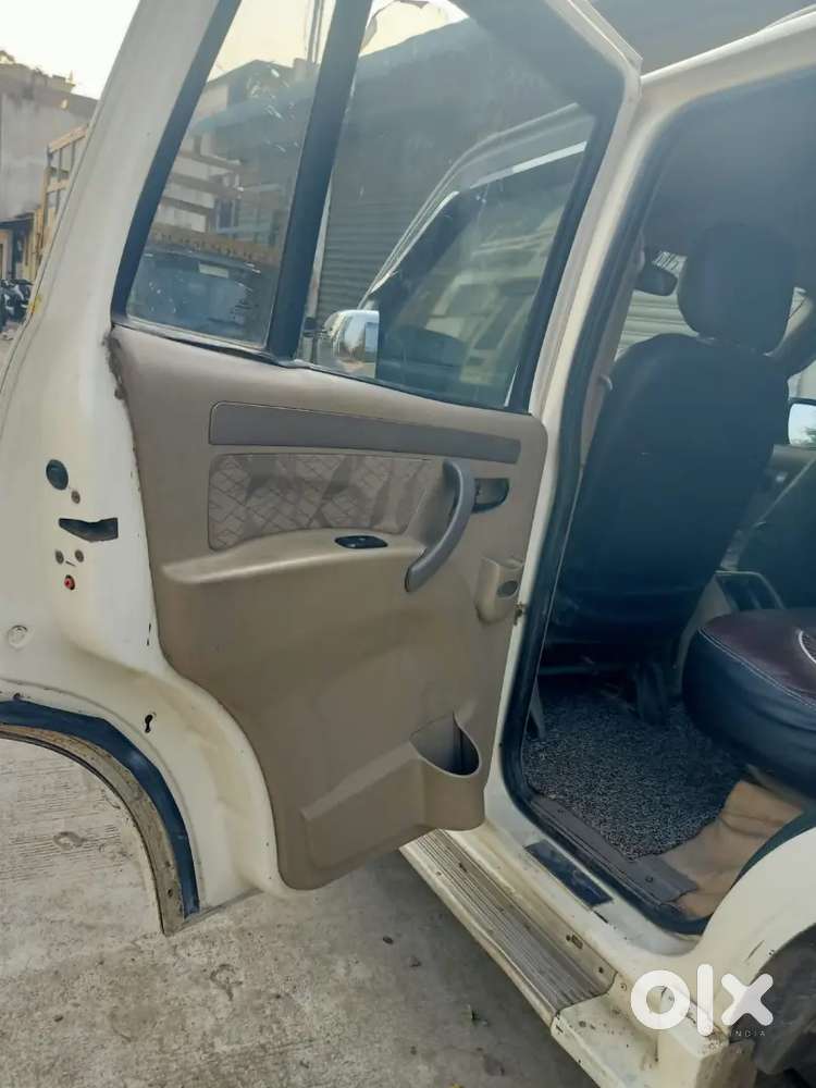 Mahindra Scorpio 2011