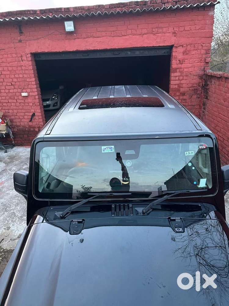 Mahindra Thar Roxx 2025 Diesel 4200 Km Driven