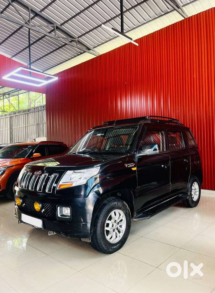Mahindra Tuv 300 T8 Amt, 2016, Diesel