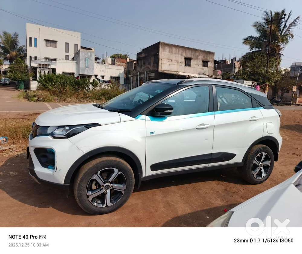 Tata Nexon Ev Max 2022 Electric Well Maintained