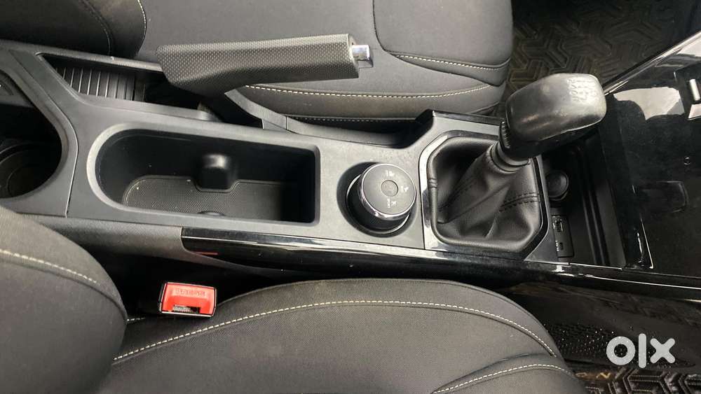 Tata Nexon Creative 1.2 Revotron Petrol 6 Mt, 2023, Petrol
