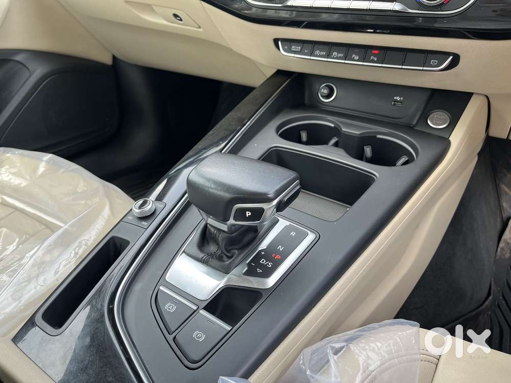 Audi A4 1.8 Tfsi Technology, 2021, Petrol