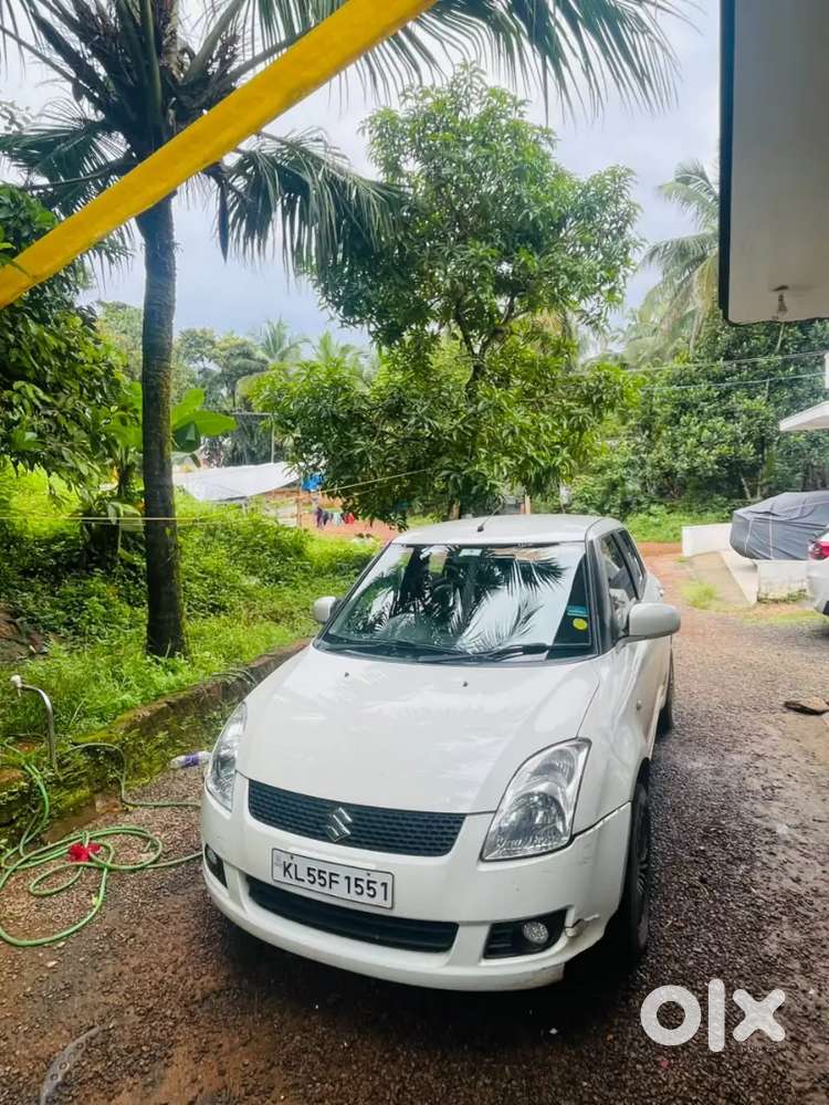 Maruti Suzuki Swift Vxi 2010 Petrol Car