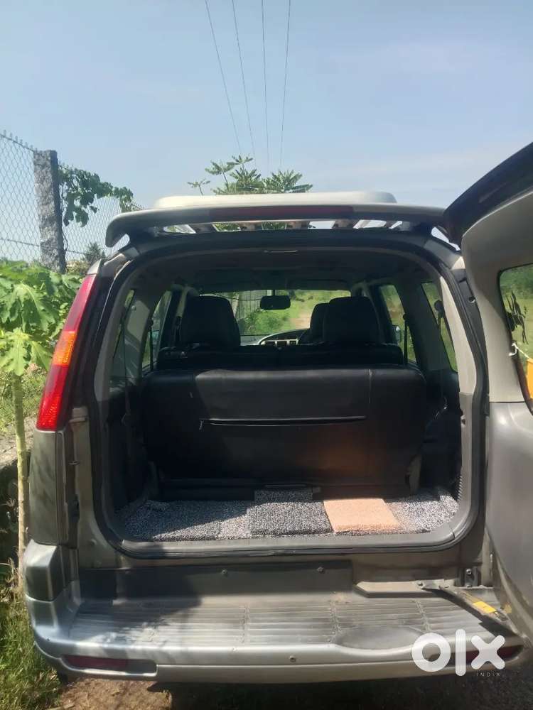 Ford Endeavour 2005 With Diesel Engine
