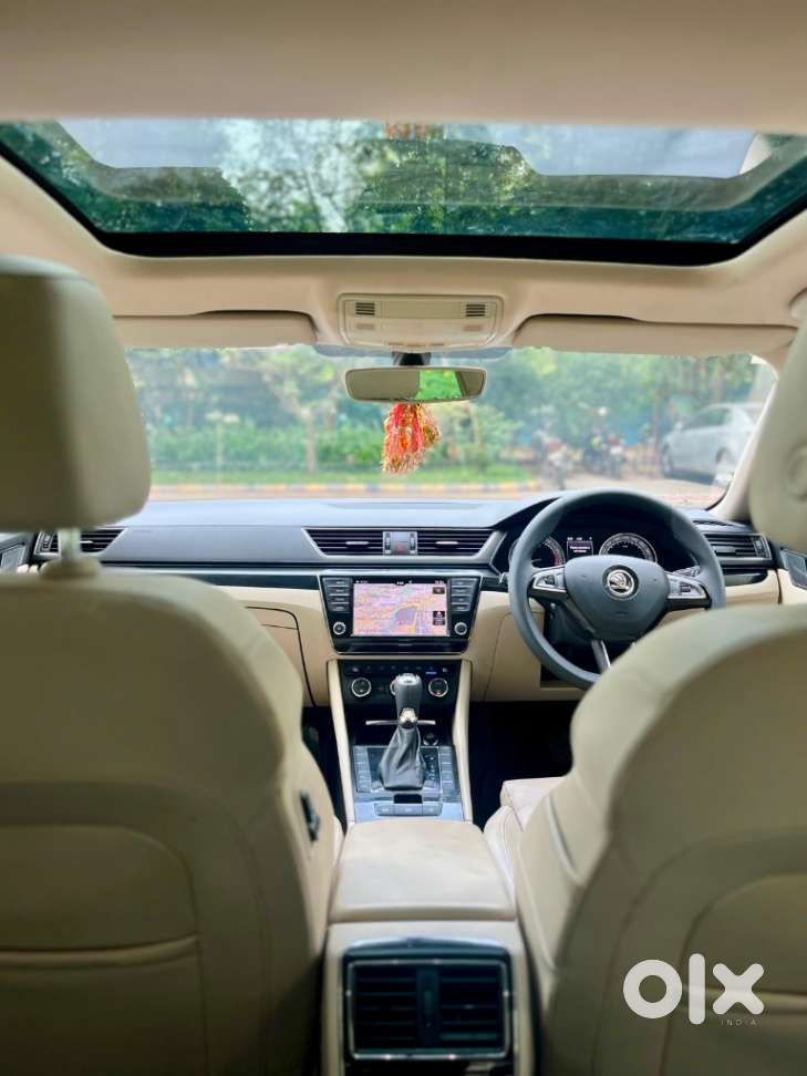 Skoda Superb Lk 1.8 Tsi At, 2016, Petrol