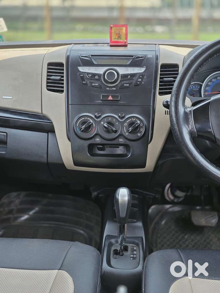 Maruti Suzuki Wagon R Stingray 1.0 Vxi Plus Amt, 2018, Petrol