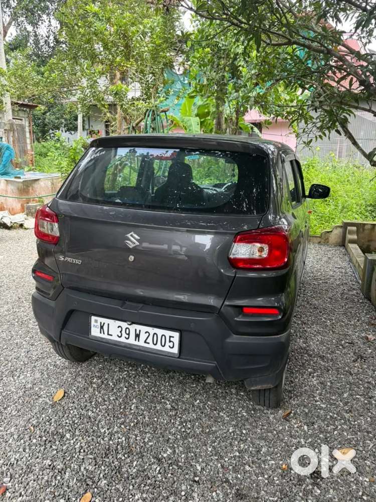 Maruti Suzuki S-presso 2052 Petrol 13500 Km Driven