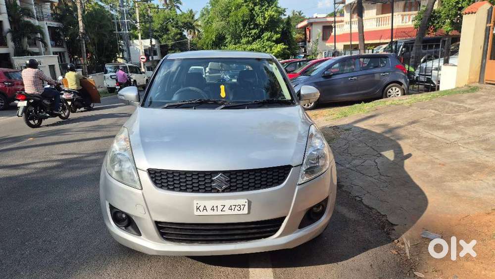 Maruti Suzuki Swift 1.2 Vxi (o), 2014, Petrol