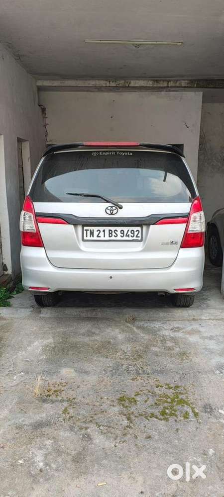 Toyota Innova 2014 Diesel Well Maintained