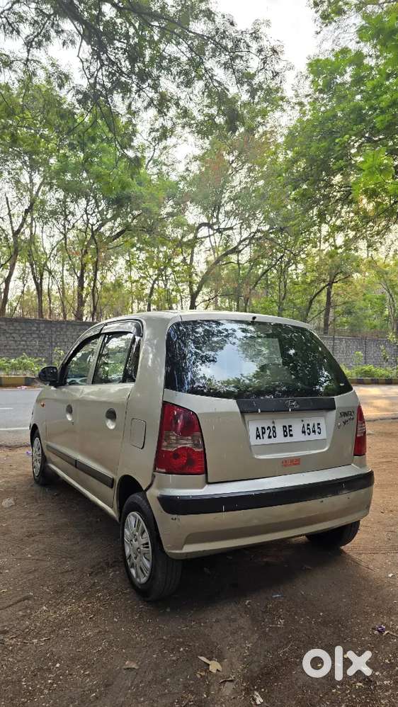 I Want To Sell My Newt And Well Maintained Hyundai Santro Urgently